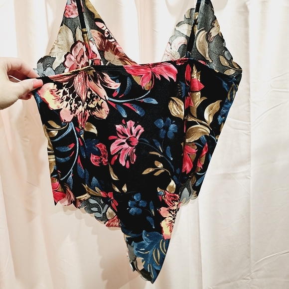 CURVY body suit,  nwot! 🔥🌹 - Picture 6 of 10